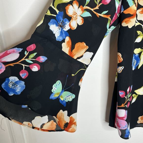 Butterfly Floral Print Top Womens Size 1X Flare Sleeve Chiffon Colorful Nature - Picture 3 of 6